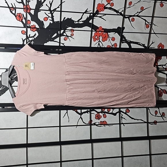 Patagonia Kamala T Shirt Dress Size Small NWT - Picture 1 of 7